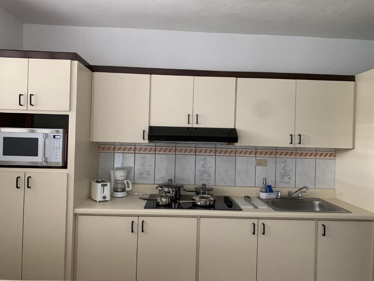 Crab Island Adventures Apartments بييكيس المظهر الخارجي الصورة