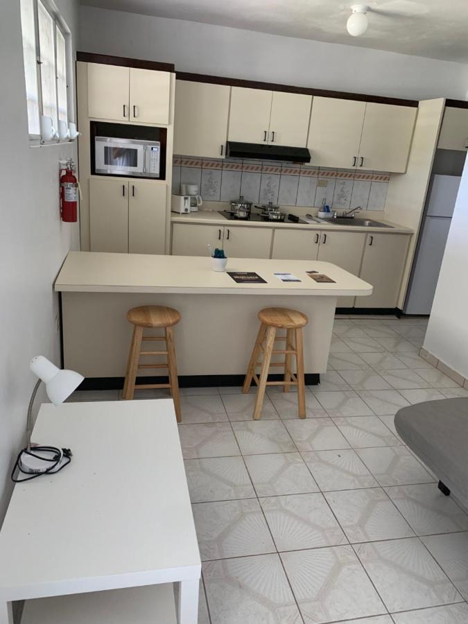 Crab Island Adventures Apartments بييكيس المظهر الخارجي الصورة