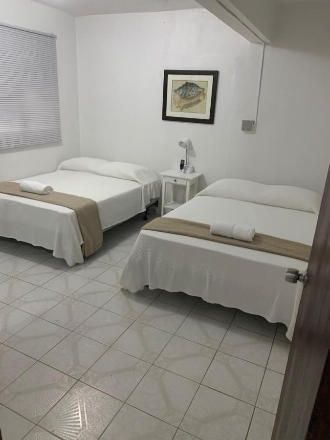 Crab Island Adventures Apartments بييكيس المظهر الخارجي الصورة